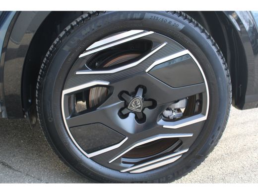 Peugeot e-5008 GT Avantage 73 kWh | Panorama/schuifdak | Lederen bekleding | Trekhaak | Navigatie | Camera | BTW | ActivLease financial lease