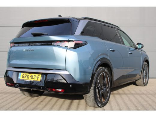 Peugeot e-5008 GT Avantage 73 kWh | Panorama/schuifdak | Lederen bekleding | Trekhaak | Navigatie | Camera | BTW | ActivLease financial lease