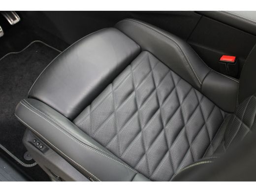 Peugeot e-5008 GT Avantage 73 kWh | Panorama/schuifdak | Lederen bekleding | Trekhaak | Navigatie | Camera | BTW | ActivLease financial lease