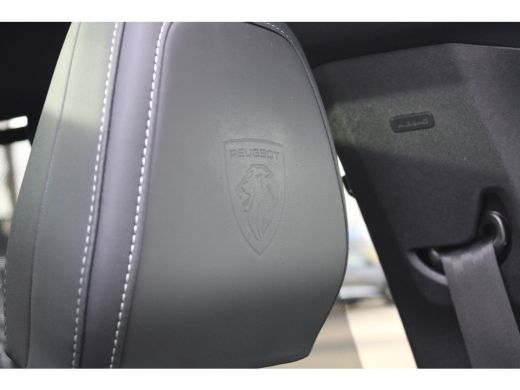 Peugeot e-5008 GT Avantage 73 kWh | Panorama/schuifdak | Lederen bekleding | Trekhaak | Navigatie | Camera | BTW | ActivLease financial lease