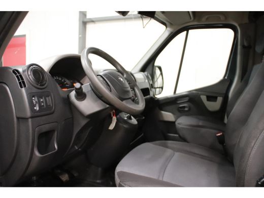 Renault Master 170PK AUTOMAAT PAARDENWAGEN LOWLINER VERKOOPWAGEN FOODTRUCK ActivLease financial lease