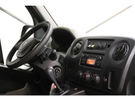 Renault Master 170PK AUTOMAAT PAARDENWAGEN LOWLINER VERKOOPWAGEN FOODTRUCK ActivLease financial lease