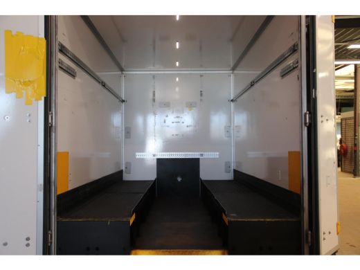 Renault Master T35 2.3 dCi 150 BAKWAGEN LOWINER AUTOMAAT ActivLease financial lease