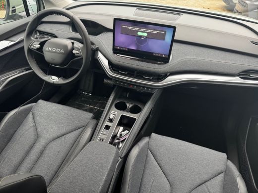 Skoda Elroq 85 286pk Business Edition | Dodehoeksensoren | Adaptive cruise control | Navigatie ActivLease financial lease