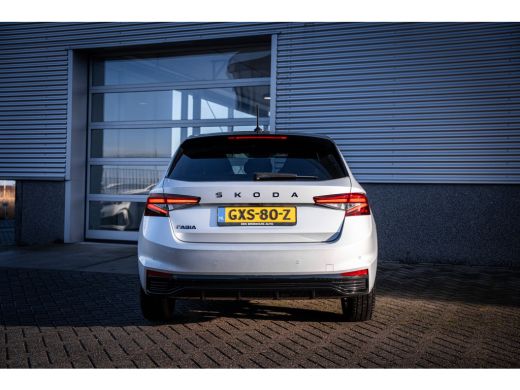 Skoda Fabia 1.0 TSI Monte Carlo | Achteruitrijcamera | Airco (automatisch) | Cruise control ActivLease financial lease