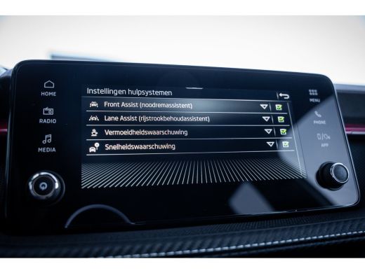 Skoda Fabia 1.0 TSI Monte Carlo | Achteruitrijcamera | Airco (automatisch) | Cruise control ActivLease financial lease