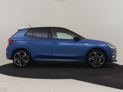 Skoda Fabia Monte Carlo | Achteruitrijcamera | Cruise control met speedlimiter | Driver Activity Assistant, v... ActivLease financial lease
