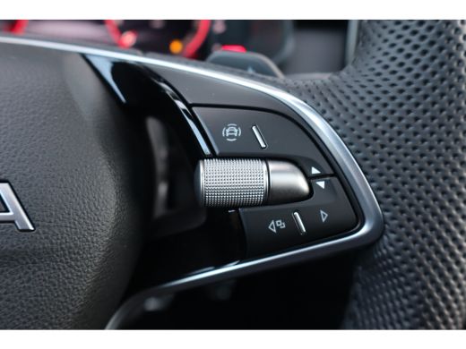 Skoda Kamiq Monte Carlo | Achteruitrijcamera | Cruise control met speedlimiter | Driver Activity Assistant, v... ActivLease financial lease