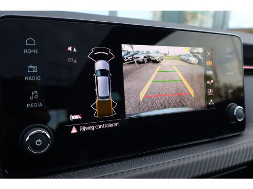Skoda Kamiq Monte Carlo | Achteruitrijcamera | Cruise control met speedlimiter | Driver Activity Assistant, v... ActivLease financial lease