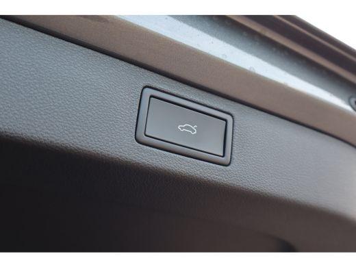 Skoda Kamiq Monte Carlo | Achteruitrijcamera | Cruise control met speedlimiter | Driver Activity Assistant, v... ActivLease financial lease