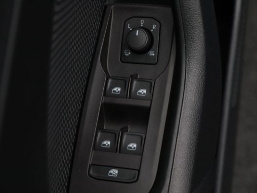 Skoda Octavia Combi 1.4 TSi iV 204 Pk Automaat PHEV Business Edition | Cruise Control | Climate Control | Parke... ActivLease financial lease