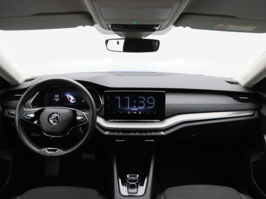 Skoda Octavia Combi 1.4 TSi iV 204 Pk Automaat PHEV Business Edition | Cruise Control | Climate Control | Parke... ActivLease financial lease