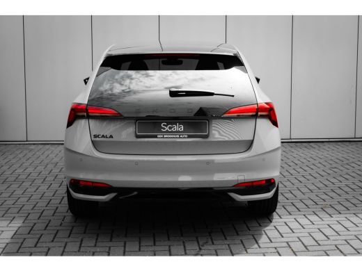 Skoda Scala Monte Carlo | Achteruitrijcamera | Chromen raamlijsten | Cruise control met speedlimiter ActivLease financial lease