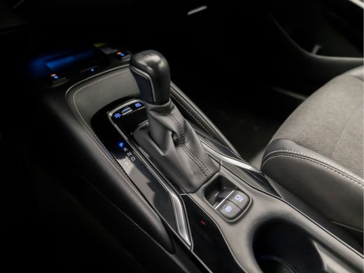 Toyota Corolla Touring Sports 2.0 Hybrid Sport 180Pk Automaat (APPLE CARPLAY, NAVIGATIE, CAMERA, LEDER, STOELVERWARMING, SPORTS... ActivLease financial lease