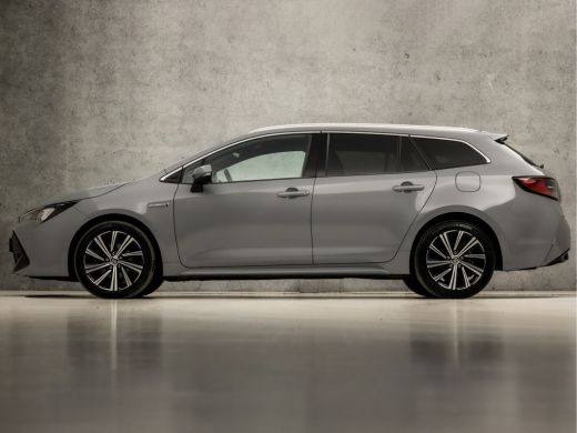 Toyota Corolla Touring Sports 2.0 Hybrid Sport 180Pk Automaat (APPLE CARPLAY, NAVIGATIE, CAMERA, LEDER, STOELVERWARMING, SPORTS... ActivLease financial lease