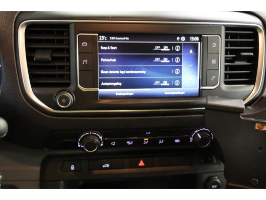 Toyota ProAce 2.0 D-4D 145PK L2H1 EURO 6 ActivLease financial lease