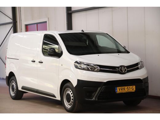 Toyota ProAce D-4D 145PK L2H1 LANG EURO 6 ActivLease financial lease