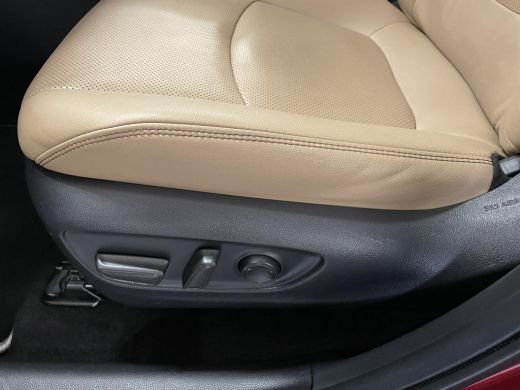 Toyota RAV4 2.5 Hybrid AWD Executive Premium ActivLease financial lease