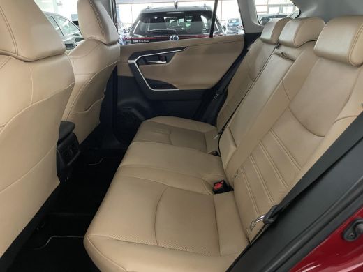 Toyota RAV4 2.5 Hybrid AWD Executive Premium ActivLease financial lease