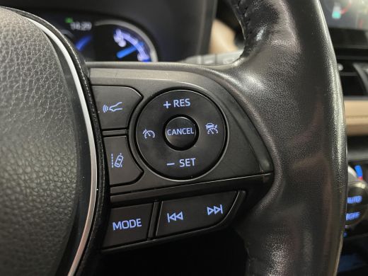 Toyota RAV4 2.5 Hybrid AWD Executive Premium ActivLease financial lease