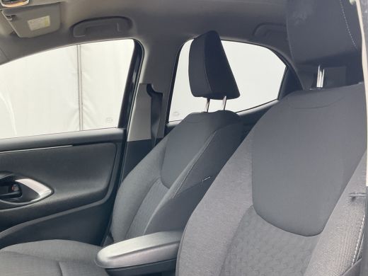 Toyota Yaris 1.5 Hybrid Dynamic Caplay DAB Camera Uitstraling! ActivLease financial lease