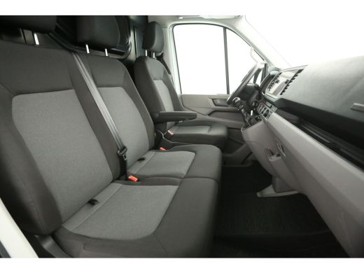 Volkswagen Crafter 35 2.0 TDI Highline 140PK L4H3 | 3000KG Trekgew. | Trekh. | Euro6 | Airco | Cruise | Carplay | Ca... ActivLease financial lease