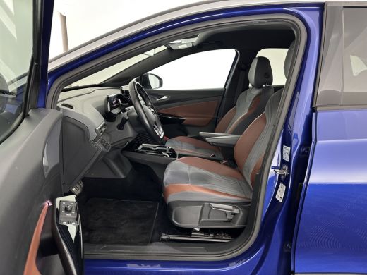Volkswagen ID.4 First 77 kWh [ 3-Fase ] {SOH-83%} (INCL.BTW) *LEATHER-MICROFIBRE | FULL-LED | ADAPTIVE-CRUISE | H... ActivLease financial lease