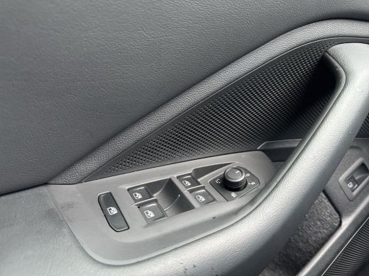 Volkswagen Passat Variant 1.5 eHybrid Business | PHEV | Trekhaak | Lane Assist | Front Assist | Adapt. Cruise | SOH... ActivLease financial lease