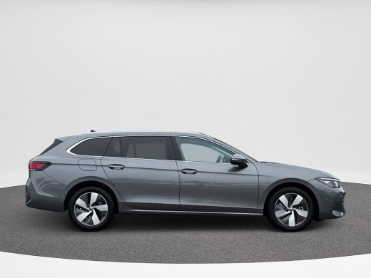 Volkswagen Passat Variant 1.5 eHybrid Business | PHEV | Trekhaak | Lane Assist | Front Assist | Adapt. Cruise | SOH... ActivLease financial lease
