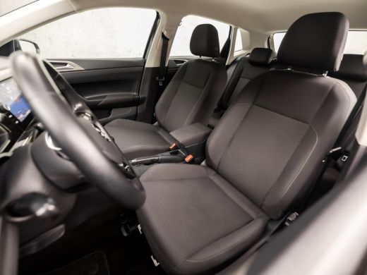 Volkswagen Polo 1.0 TSI Sportline (VIRTUAL COCKPIT, APPLE CARPLAY, GROOT NAVI, ADAPTIVE CRUISE, SPORTSTOELEN, ARM... ActivLease financial lease