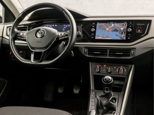 Volkswagen Polo 1.0 TSI Sportline (VIRTUAL COCKPIT, APPLE CARPLAY, GROOT NAVI, ADAPTIVE CRUISE, SPORTSTOELEN, ARM... ActivLease financial lease