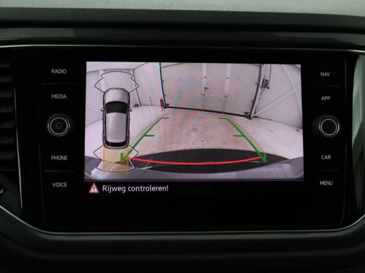 Volkswagen T-Roc 1.5 TSI Sport | Trekhaak | Camera | Carplay | Full LED | Adaptive cruise | Virtual Cockpit | Clim... ActivLease financial lease