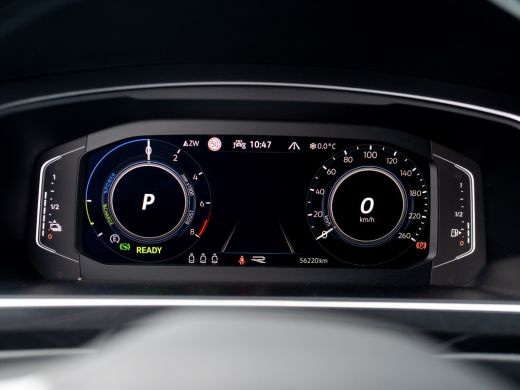 Volkswagen Tiguan 1.4 TSI eHybrid R-Line Business+ | Head Up | Trekhaak wegkl. | 20'' | IQ Light | Side Assist | Ca... ActivLease financial lease