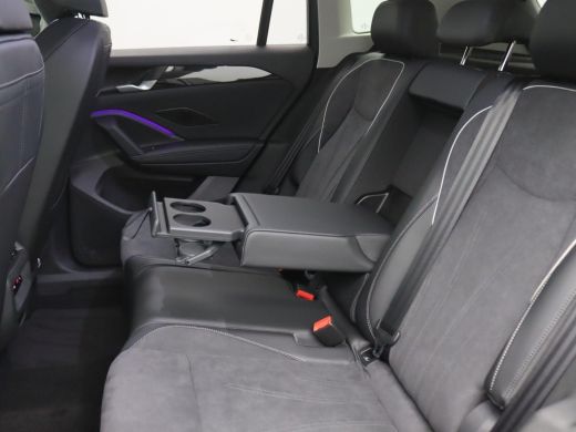 Volkswagen Tiguan 1.5 eHybrid Elegance 204PK DSG Ergo Active Best. Stoel, Keyless, Navi via Apple Carplay/Android A... ActivLease financial lease