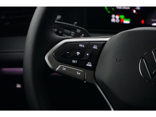 Volkswagen Tiguan 1.5 TSI eHybrid 204 pk Life | Achteruitrijcamera | Assistance package including Adaptive Cruise C... ActivLease financial lease