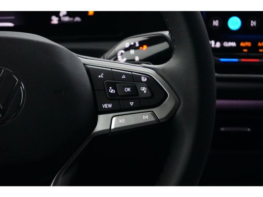 Volkswagen Tiguan 1.5 TSI eHybrid 204 pk Life | Achteruitrijcamera | Assistance package including Adaptive Cruise C... ActivLease financial lease