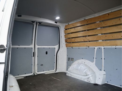 Volkswagen Transporter 2.0 TDI 150PK GLASRESTEEL ActivLease financial lease