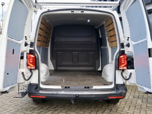 Volkswagen Transporter 2.0 TDI 150PK GLASRESTEEL ActivLease financial lease