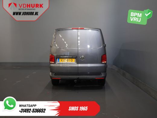 Volkswagen Transporter 2.0 TDI L2 NL Auto/ Carplay/ Airco/ Cruise/ 16"LMV/ PDC/ Trekhaak ActivLease financial lease