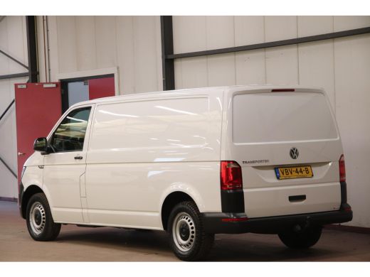 Volkswagen Transporter 2.0 TDI L2H1 DSG AUTOMAAT TREKHAAK ActivLease financial lease