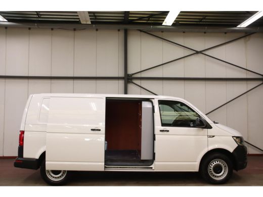 Volkswagen Transporter 2.0 TDI L2H1 DSG AUTOMAAT TREKHAAK ActivLease financial lease