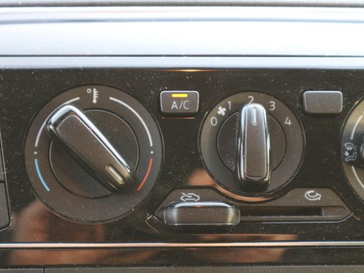 Volkswagen up! 1.0 BMT take up! AIRCO 86207 KM 5 DRS ActivLease financial lease