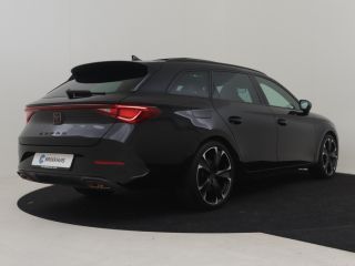CUPRA Leon Sportstourer 1.4 e-Hybrid VZ Business 245pk | Panorama dak | Cruise control | Navigatie | Stuur & Stoelverwarm...