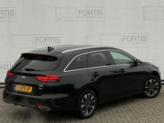 Kia Ceed Sportswagon 1.6 GDI PHEV DynamicPlusLine NL AUTO | STUURWIEL VERW | STOELVERW | CAMERA |