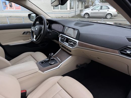 BMW 3 Serie Touring 330e Aut. eDrive Executive Edition | Trekhaak | Harman Kardon | Stoel Verwarming | ActivLease financial lease