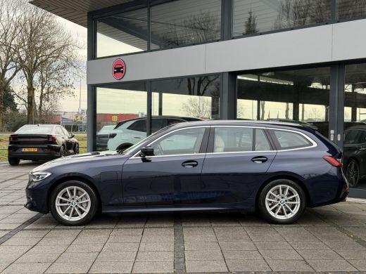 BMW 3 Serie Touring 330e Aut. eDrive Executive Edition | Trekhaak | Harman Kardon | Stoel Verwarming | ActivLease financial lease