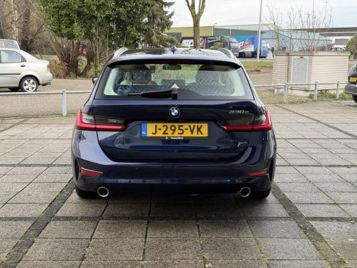 BMW 3 Serie Touring 330e Aut. eDrive Executive Edition | Trekhaak | Harman Kardon | Stoel Verwarming | ActivLease financial lease