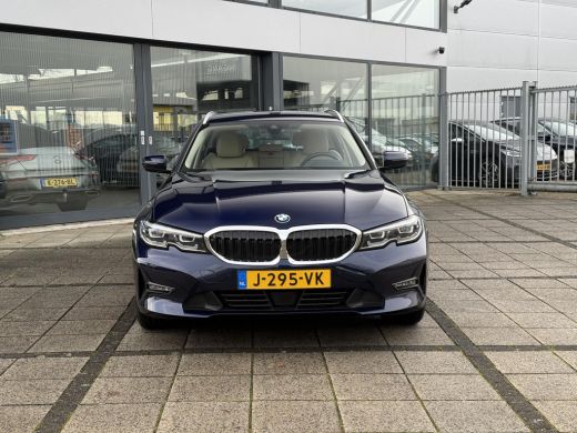 BMW 3 Serie Touring 330e Aut. eDrive Executive Edition | Trekhaak | Harman Kardon | Stoel Verwarming | ActivLease financial lease