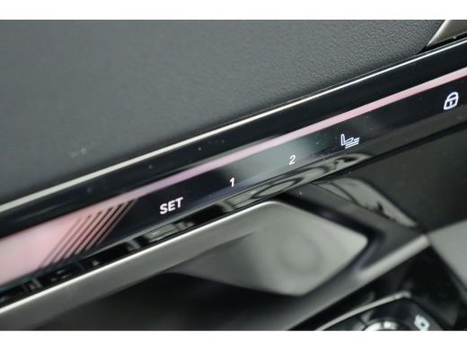 BMW 5 Serie Touring 530e M Sport Automaat / Panoramadak / Trekhaak / Bowers & Wilkins / M Sportonderstel / St... ActivLease financial lease