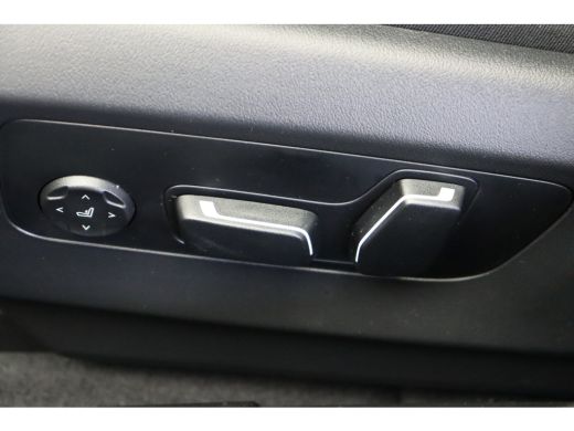 BMW 5 Serie Touring 530e M Sport Automaat / Panoramadak / Trekhaak / Bowers & Wilkins / M Sportonderstel / St... ActivLease financial lease